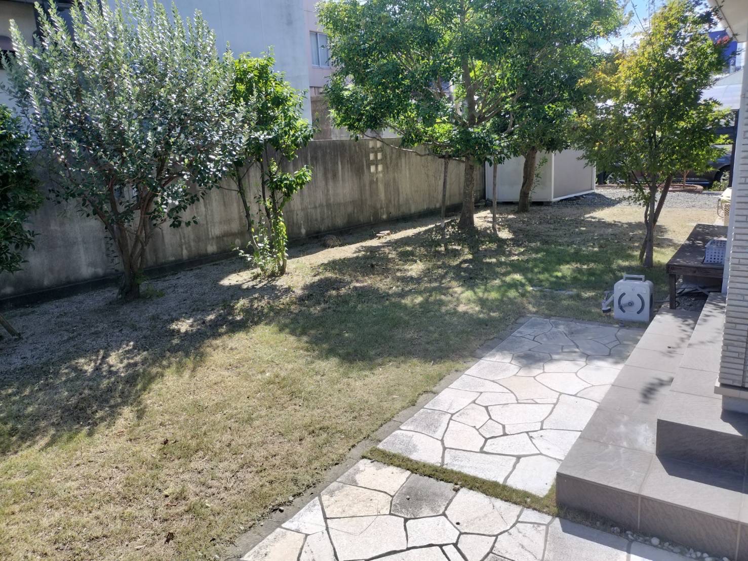 草刈り　岡山市中区中井